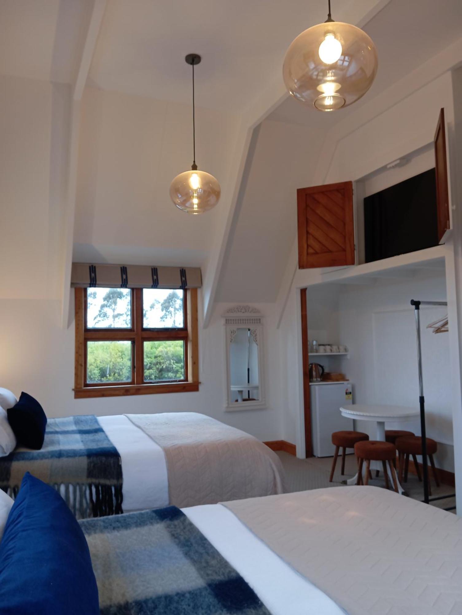 Kingsdown Manor B&B Тімару Екстер'єр фото